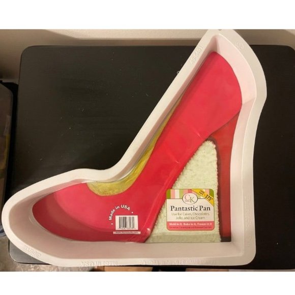 Shoe cake pan hot sale